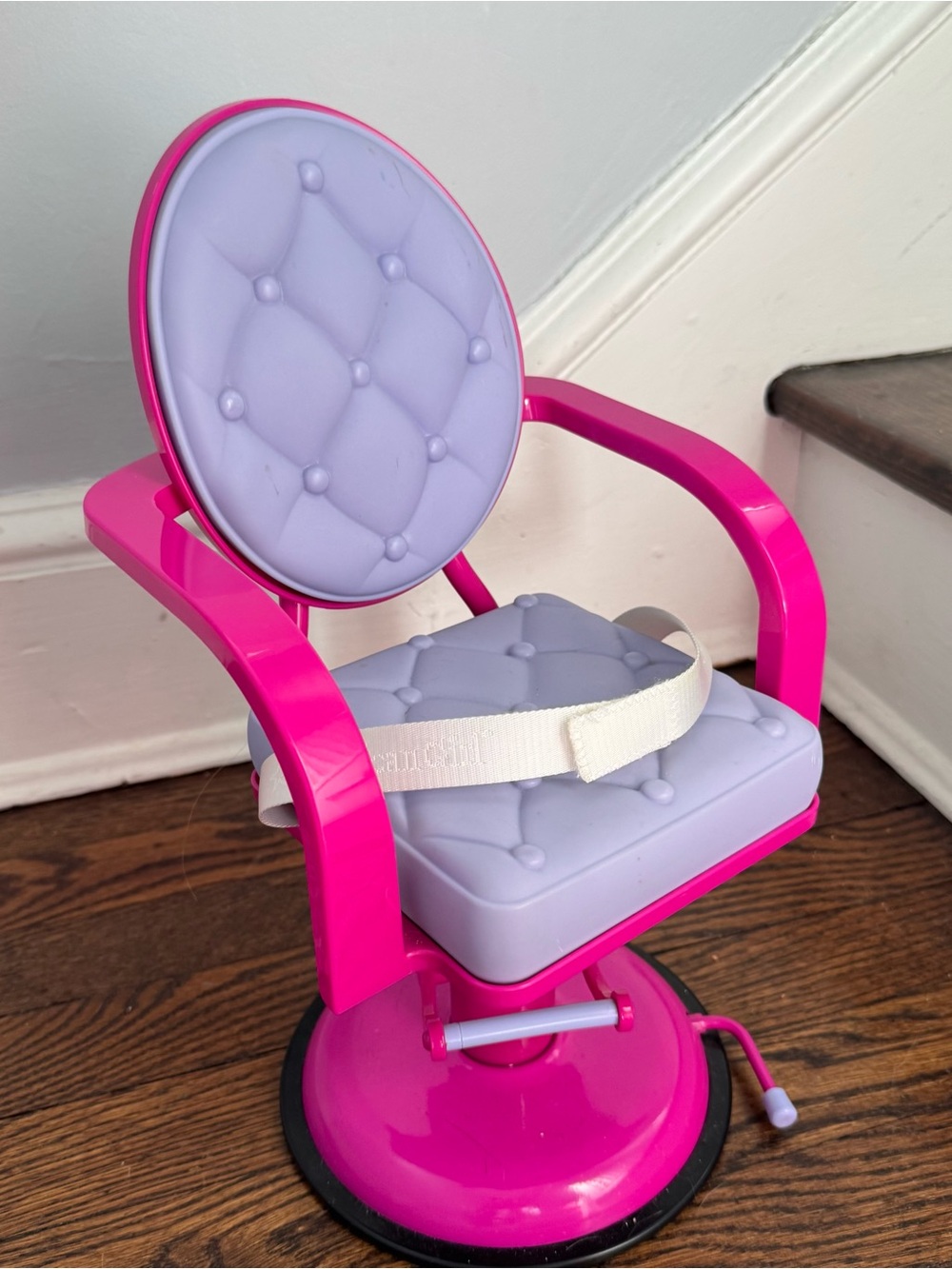 Retired American Girl Salon Chair